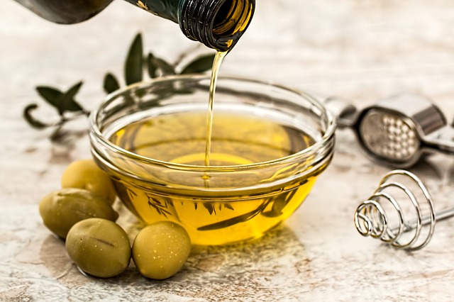 bol d'huile d'olive Huilerie Roméo